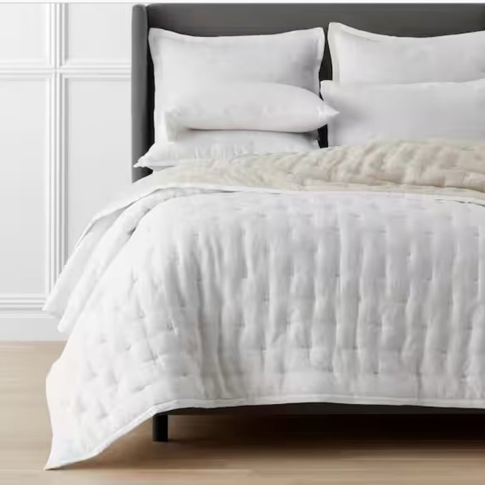 The Company Store Legends Hotel Reversible Linen Quilt
